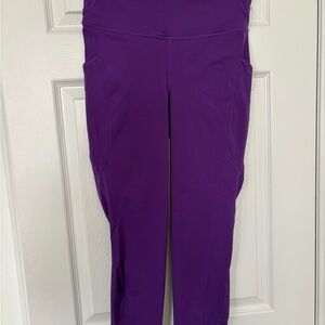 Women's Purple Lululemon Cropped Active Leggings